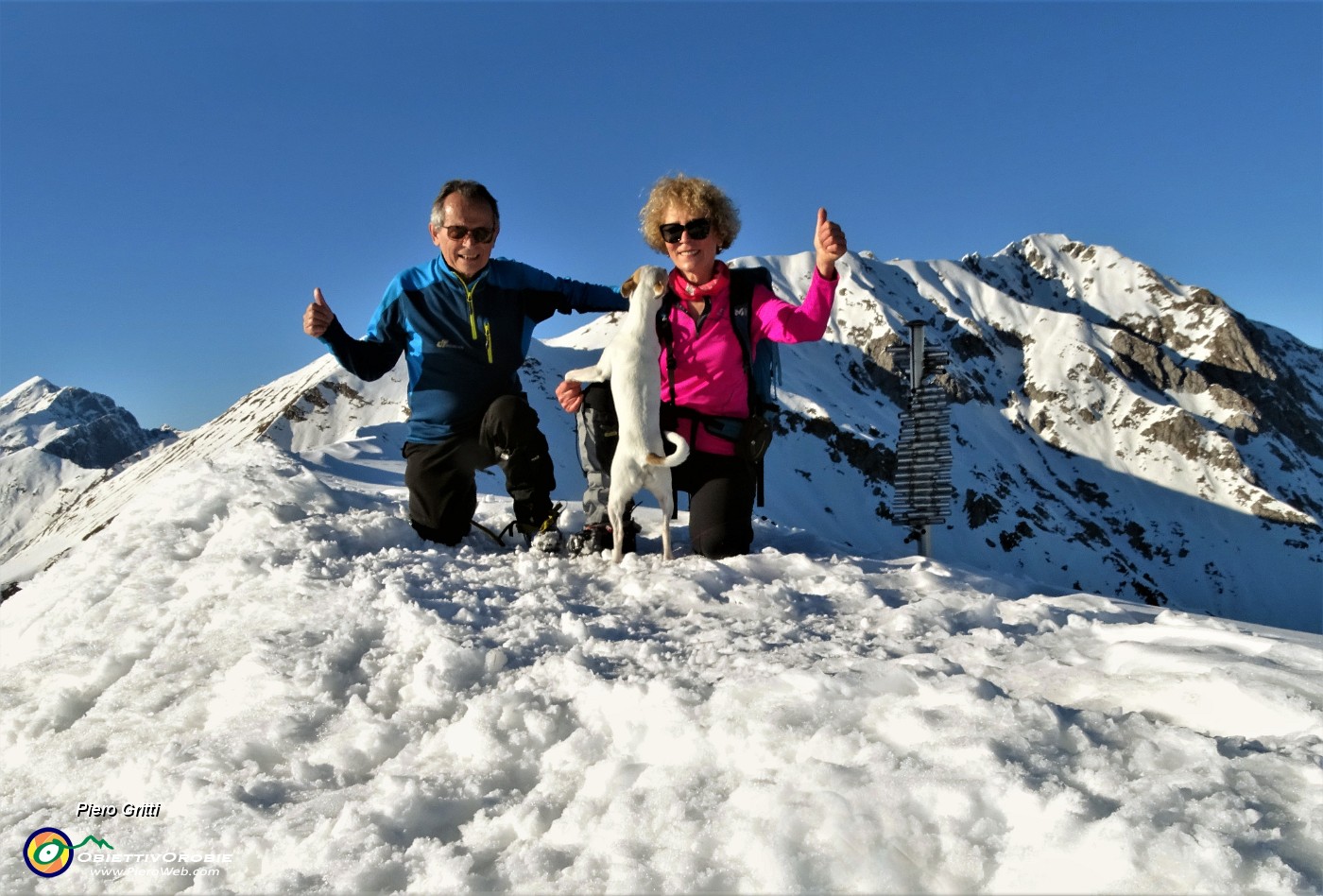 09  La nostra prima in Cima Vaccaro (1958 m) e  con neve  !.JPG -                                